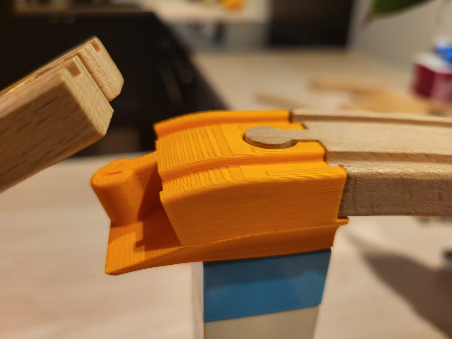 Wooden train enhanced connectors